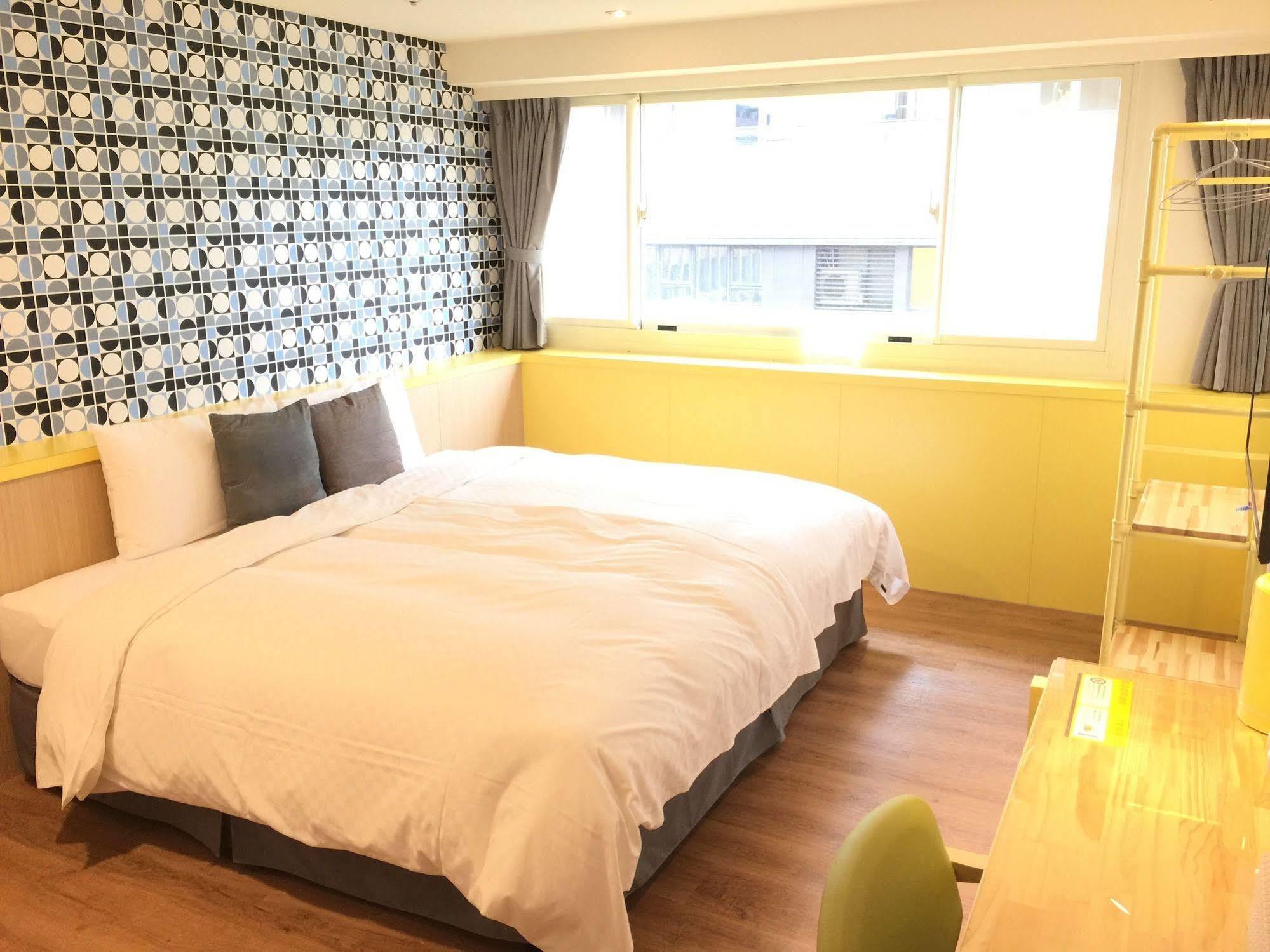 Click Hotel - Ximending Branch Taipei Exterior foto